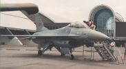 General-Dynamics-F-16C-Fighting-Falcon.jpg